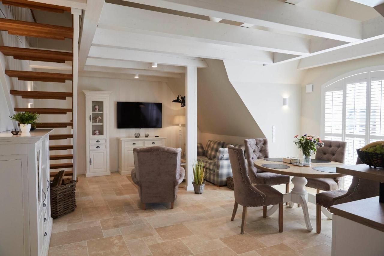 Reethus "De Tweeling" Haushaelfte Villa Busum Exterior photo